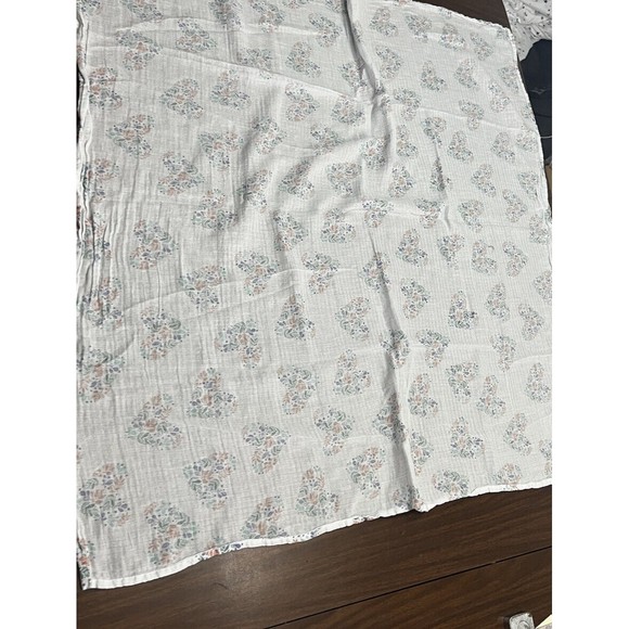 Aden & Anais Muslin Swaddle Blanket Leaves Vine Floral Multicolor Hearts 42" - Picture 4 of 7